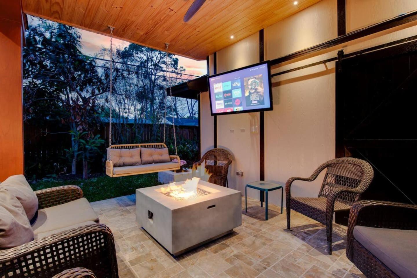 Western Oaks Retreat Houston Dış mekan fotoğraf
